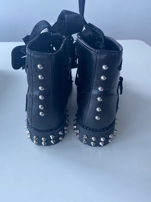 Дамски зимни боти