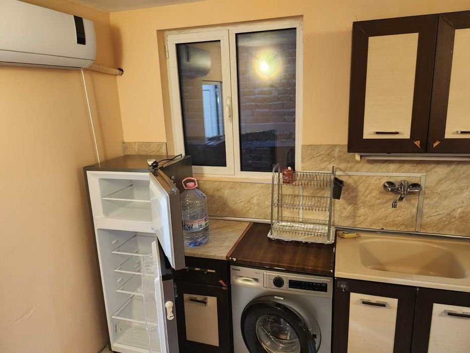 Дава се под наем Къща в Пловдив, Кършияка - 72 кв.м за 331.5 € - Снимка #13