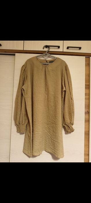 Скидка Свитера листайте карусель