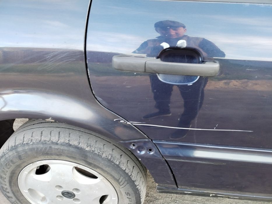 Продам пассат б4 универсал 1,8