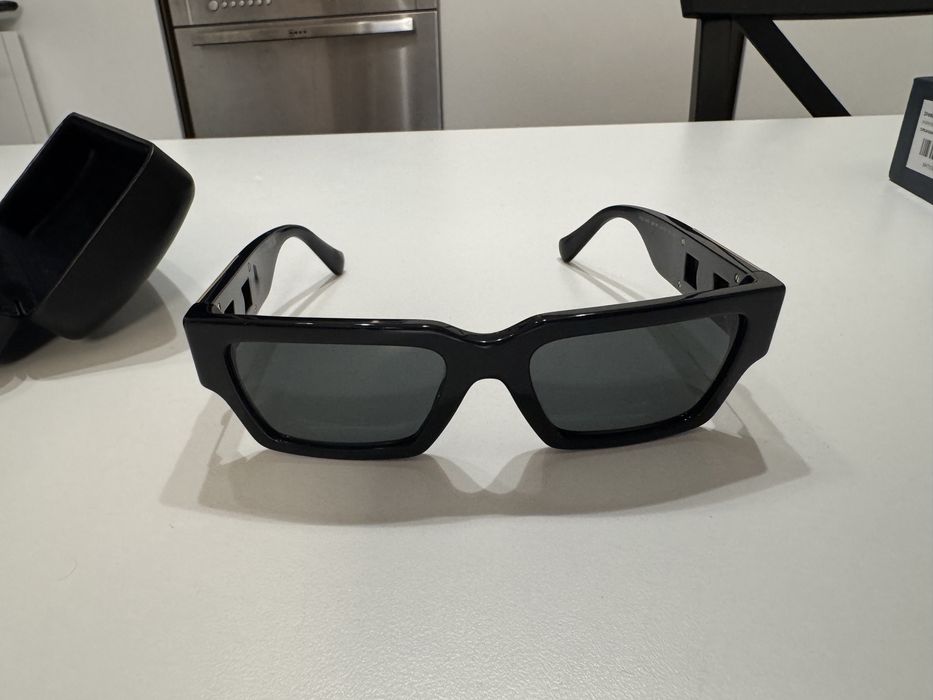 Versace Medusa Deco Sunglasses слънчеви очила Black + gold