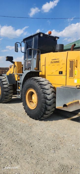 Погрузчик 2019 й