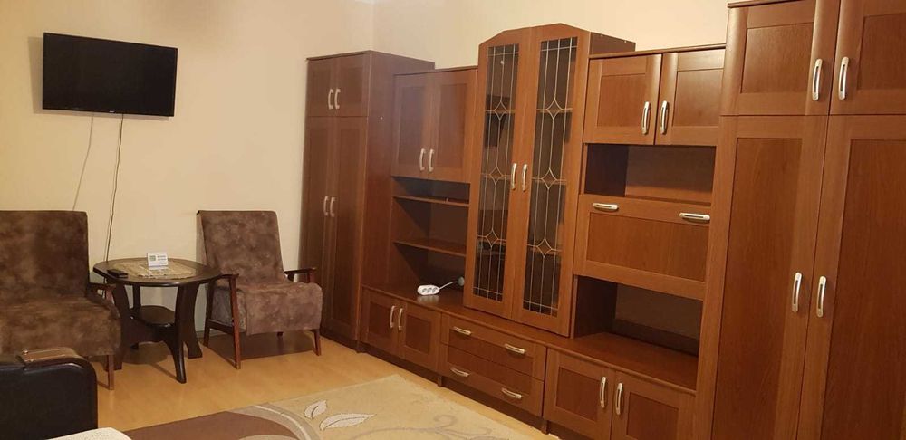Dau in chirie ap cu 2 camere decomandate