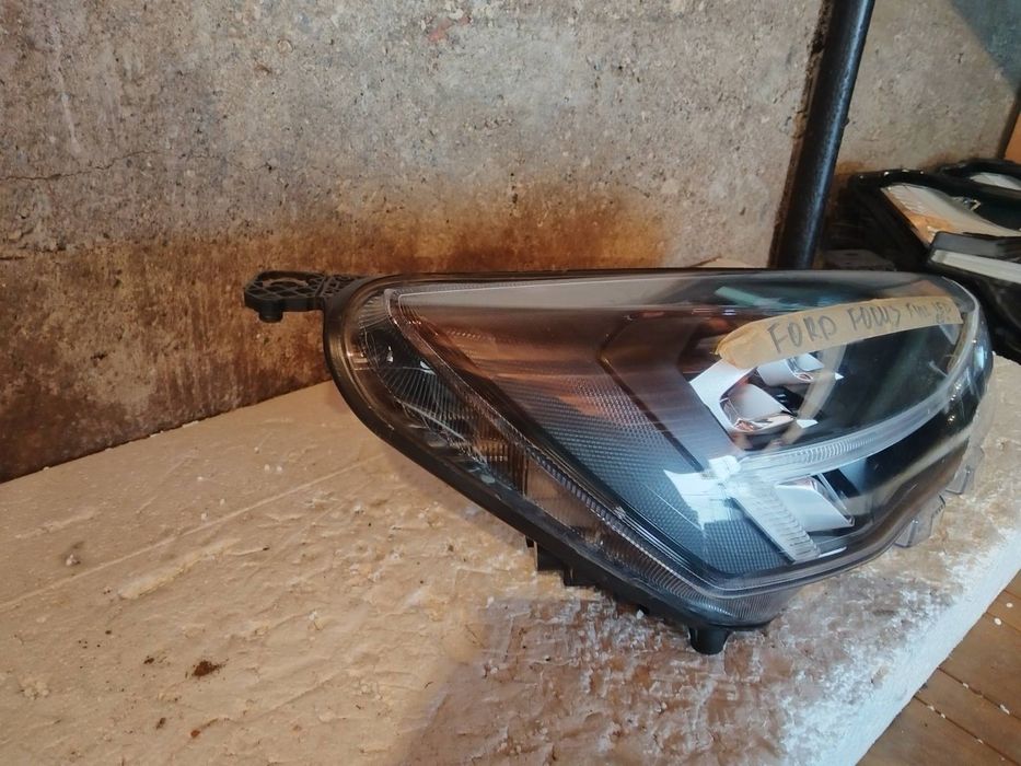Оригинален фар за ford focus full led  20++