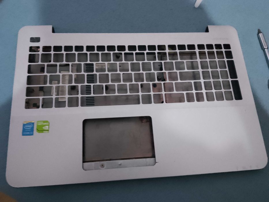 Dezmembrez Laptop ASUS X554L X555L