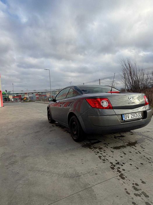 Vând Renault Megane Cabrio 1,9