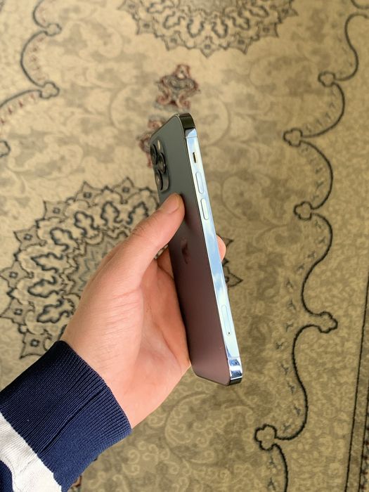 iPhone 12 pro ochilmagan ideal