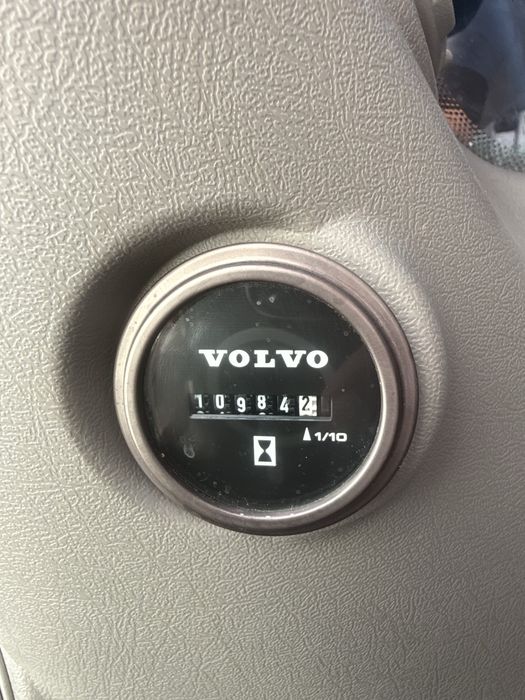 VOLVO EW140E 2019год 11000 моточас