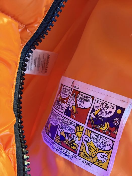 Geacă M.O.N.C.L.E.R portocaliu mat si lucios