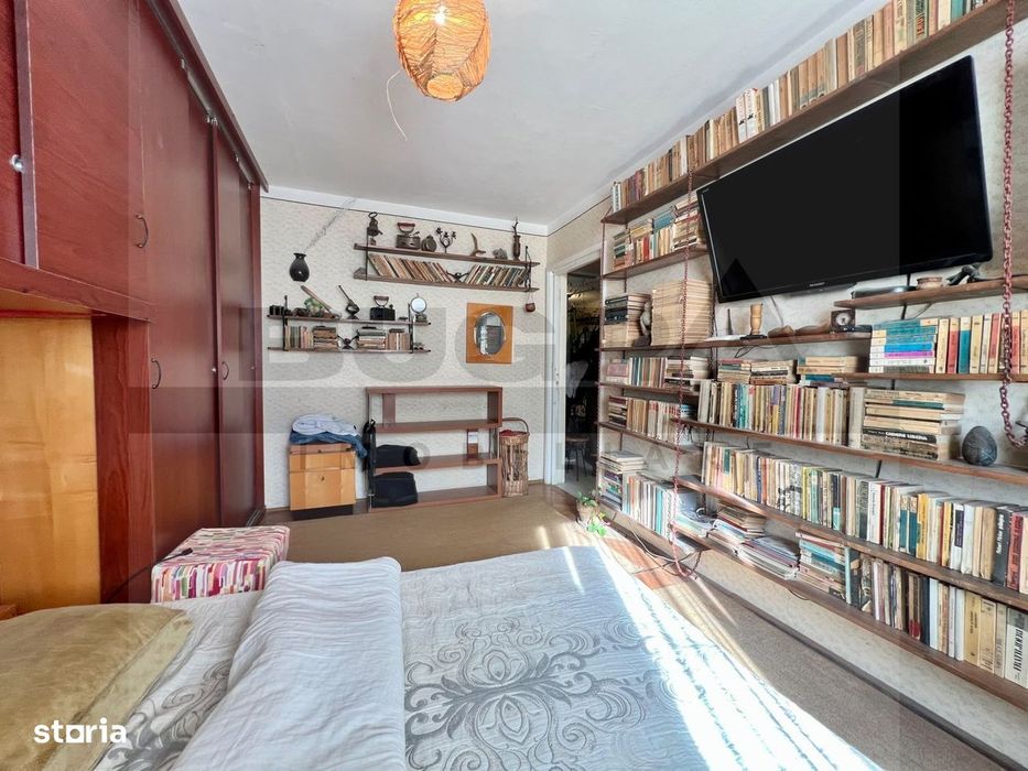 Apartament de 4 camere, 79mp, etaj intermediar, zona "La Terenuri"