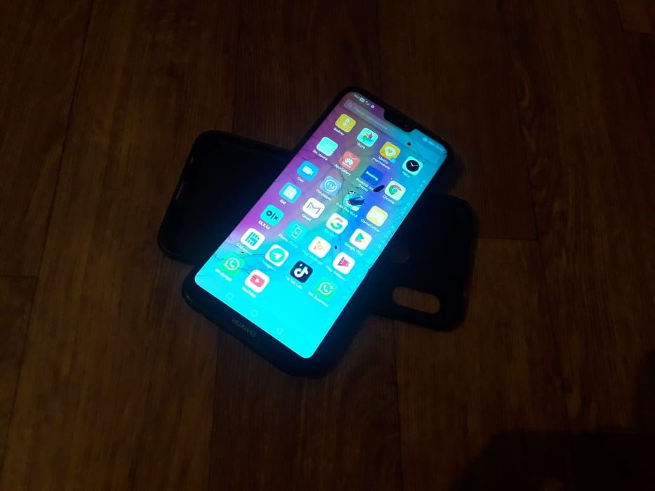 Хуавей п 20 лайт отлично