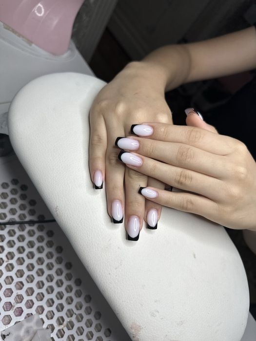 Маникюр с покрытием  от 2000