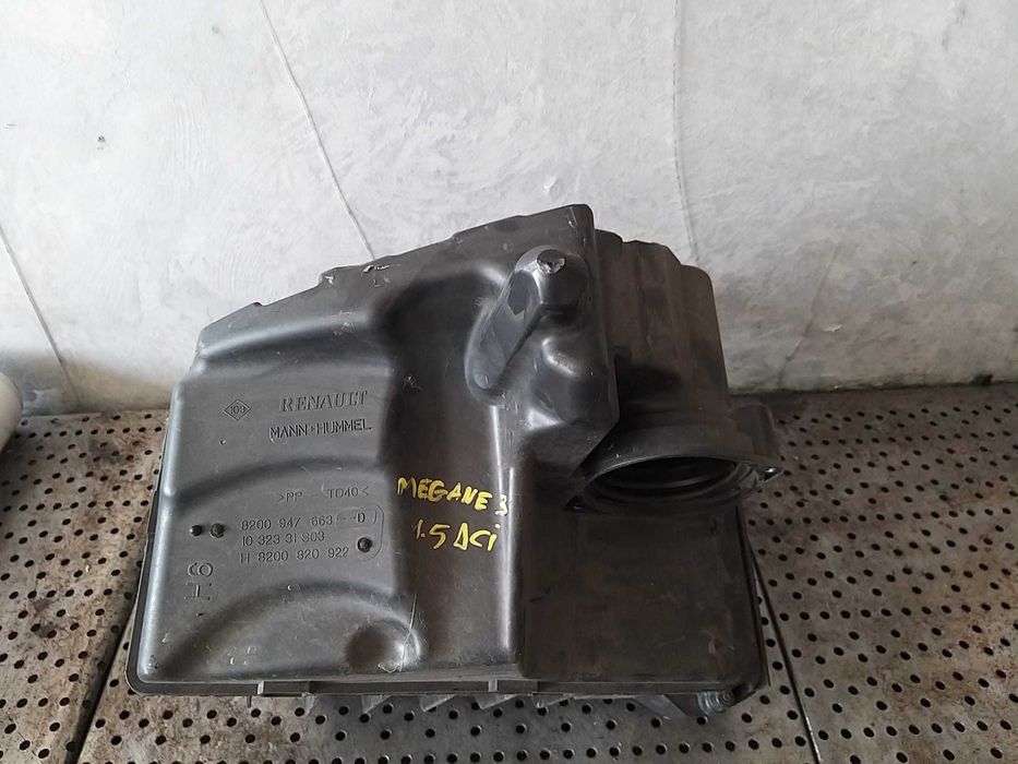 Carcasa filtru aer 1.5 dci renault megane 3 8200947663 1032331s03 8200820922
