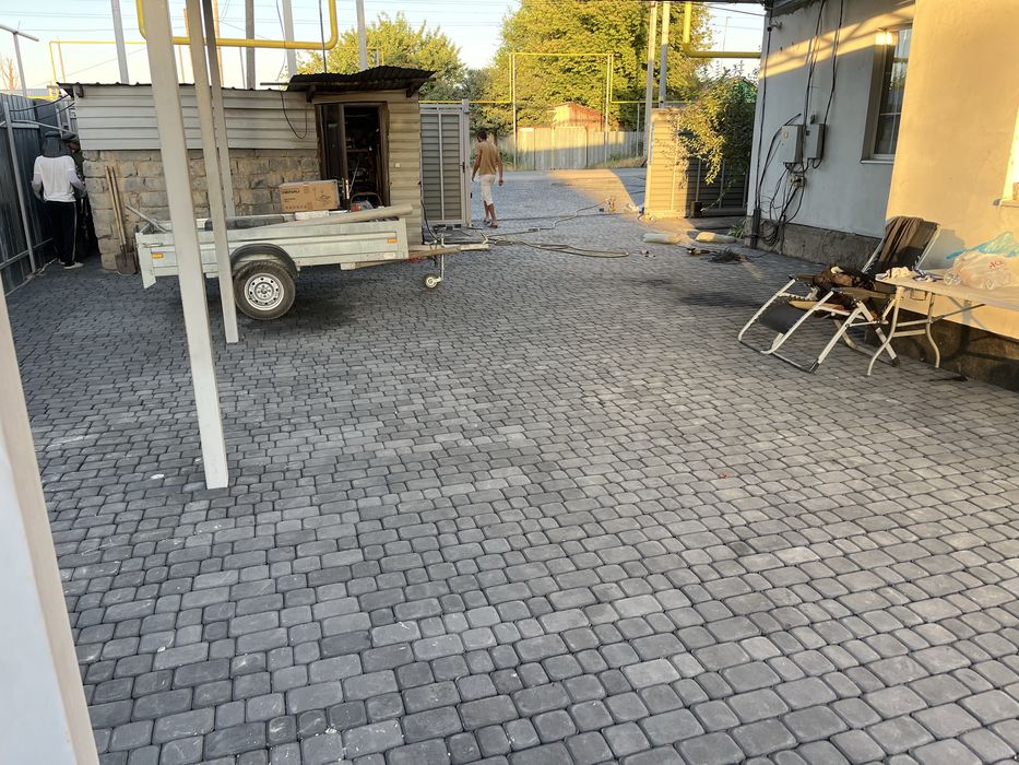 Укладка брусчатки