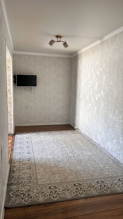 Жер үй, 8 соттық