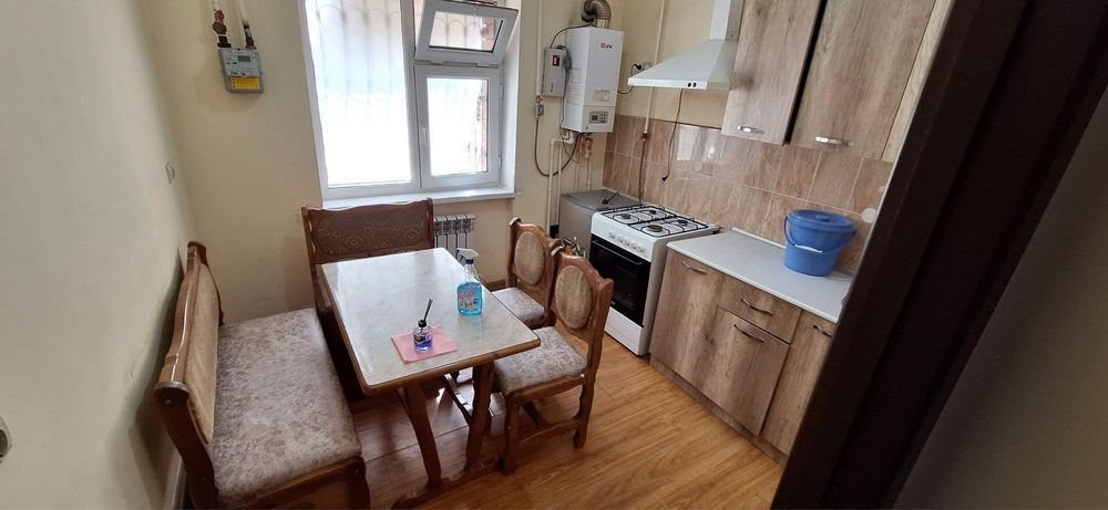 Srochna arzon narhda oilaga berladi