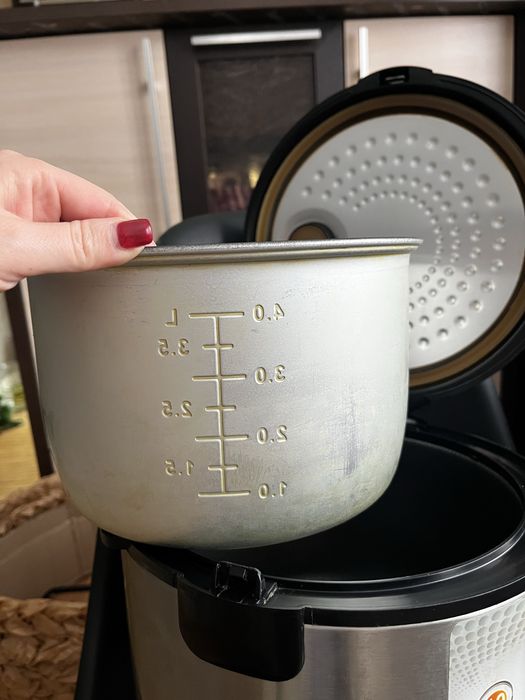 Продам мультиварку