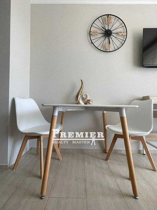 Продава се Едностаен апартамент в к.к. Слънчев бряг - 35 кв.м за 933 €/кв.м - Снимка #2