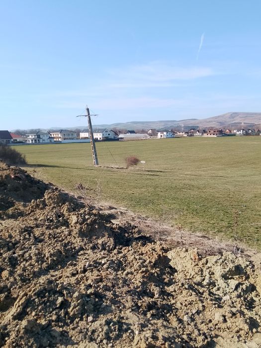 Vand teren intravilan  Florești luna de sus  Cluj