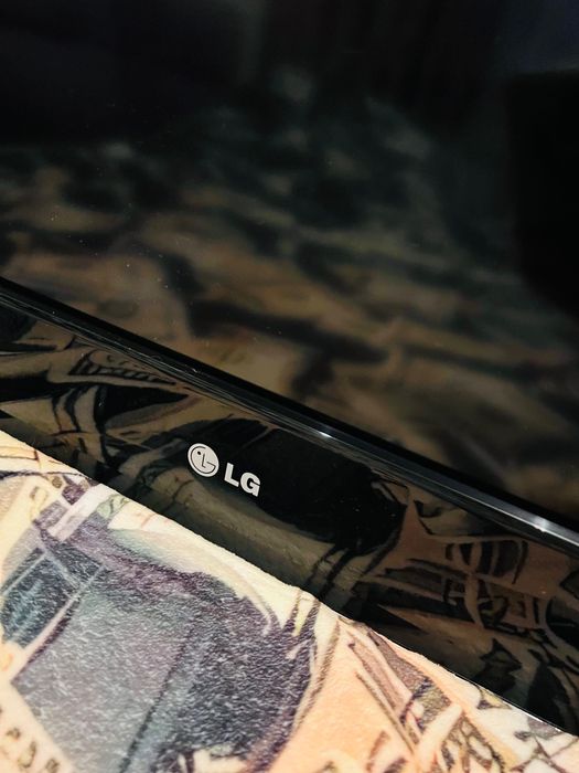 Продается телевизор LG диагональ 109