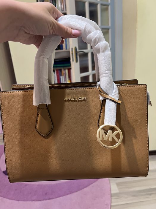 Geanta originala Michael Kors noua cu eticheta