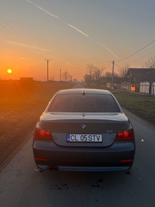BMW 5 Series 2004 — imagine 4