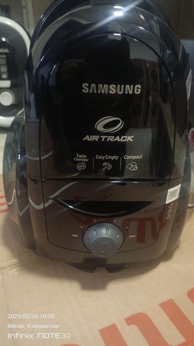 Продам пылесос бренд Samsung