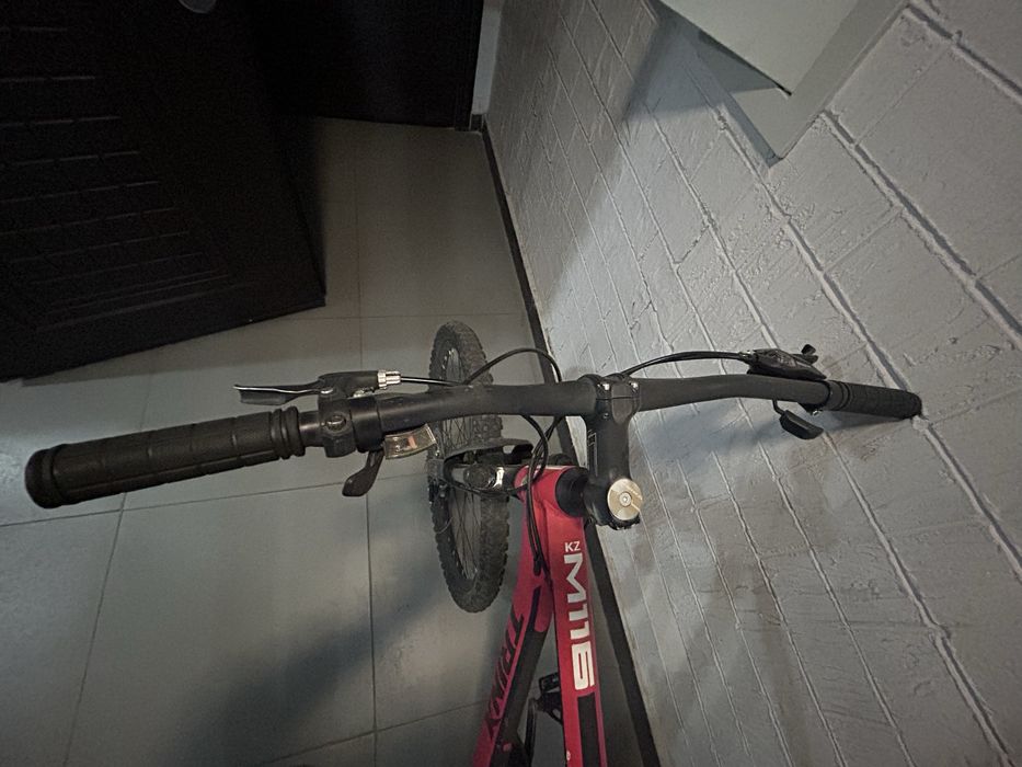 Велосипед TRINX, цвет красный