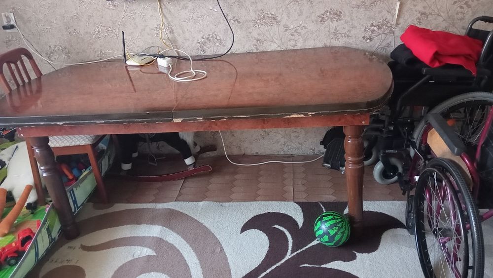 Стол для зала бу