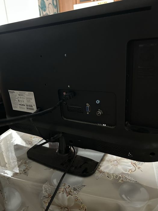 Продам телевизор  б/у фирмы Fhilips