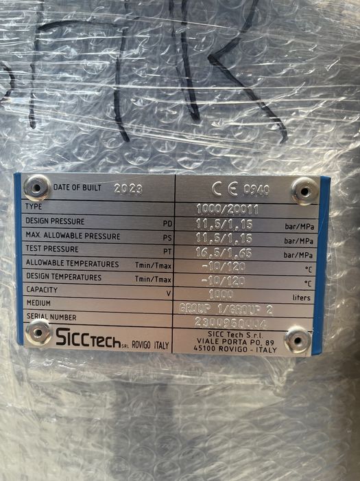 Butelie - Rezervor de aer, vertical, 1000 L, 12Bar - Produs nou