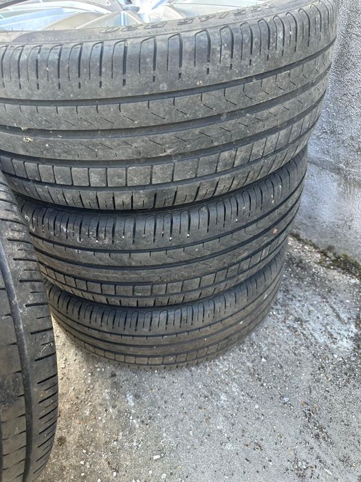 Vând jante originale Audi Q5 255/45/20 cu anvelope de vara în stare perfectă