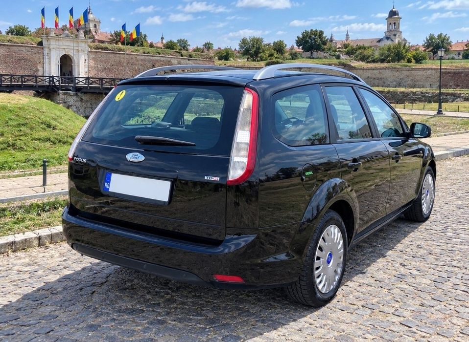 FORD FOCUS – MODEL 2010 variante auto
