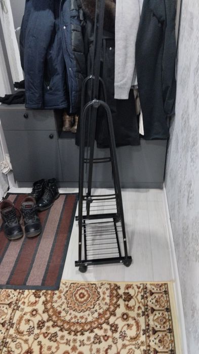 Продам зеркало для прихожии