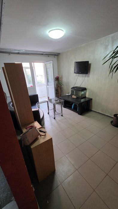 Vând apartament in zona KM 5 Constanța