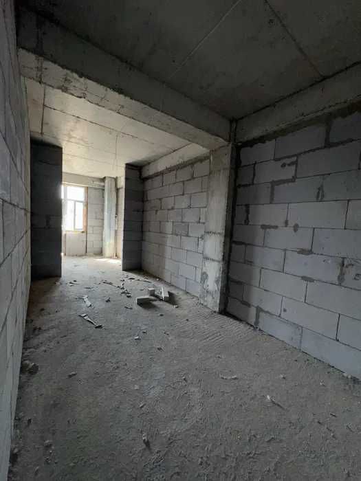 Продается 1 комнатная квартира, Район Сергели, метро Чоштепа,  0837