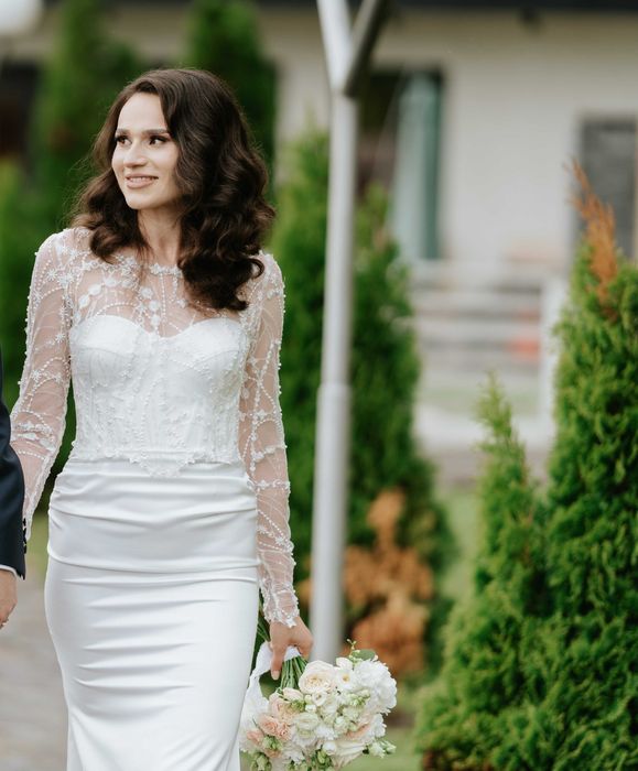 Rochie de mireasă, mărimea S, stil sirena.
