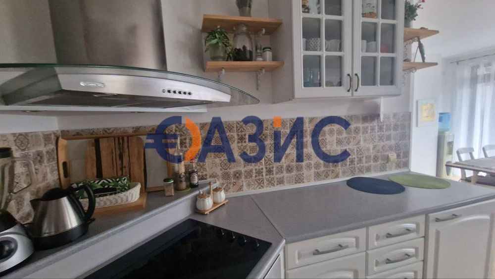 Продава се Тристаен апартамент в Свети Влас - 85 кв.м за 1008 €/кв.м - Снимка #12