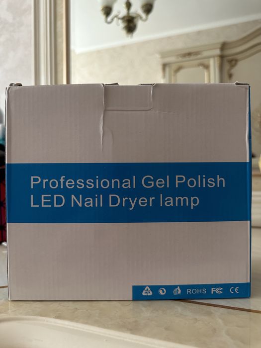 Лампа для маникюра