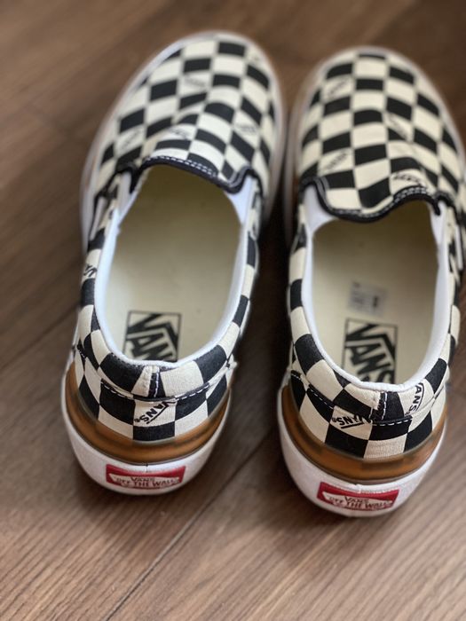 Продаю слипоны Vans оригинал