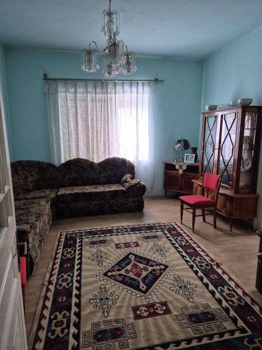 Casă spațioasă de vânzare în Porumbacu de Jos