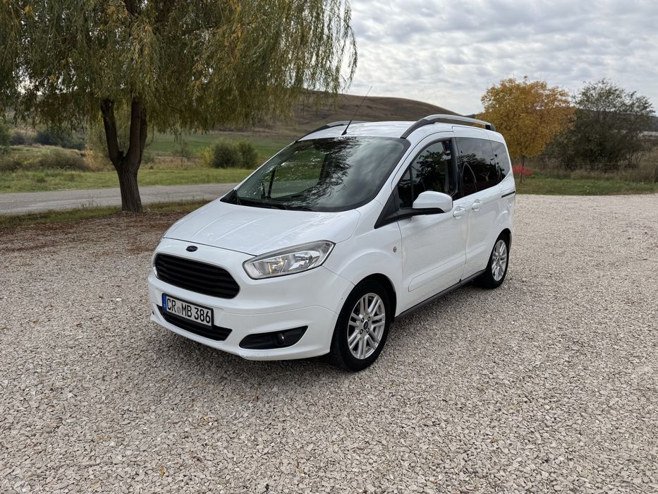 FORD Tourneo Courier