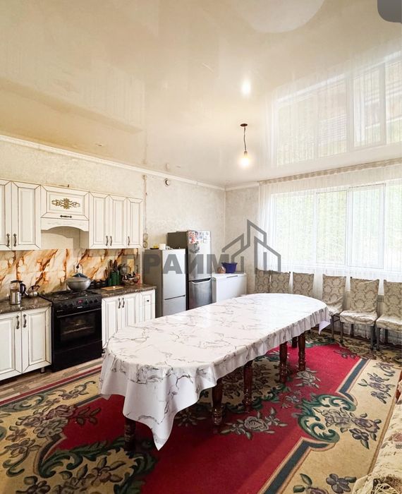 Продам большой дом