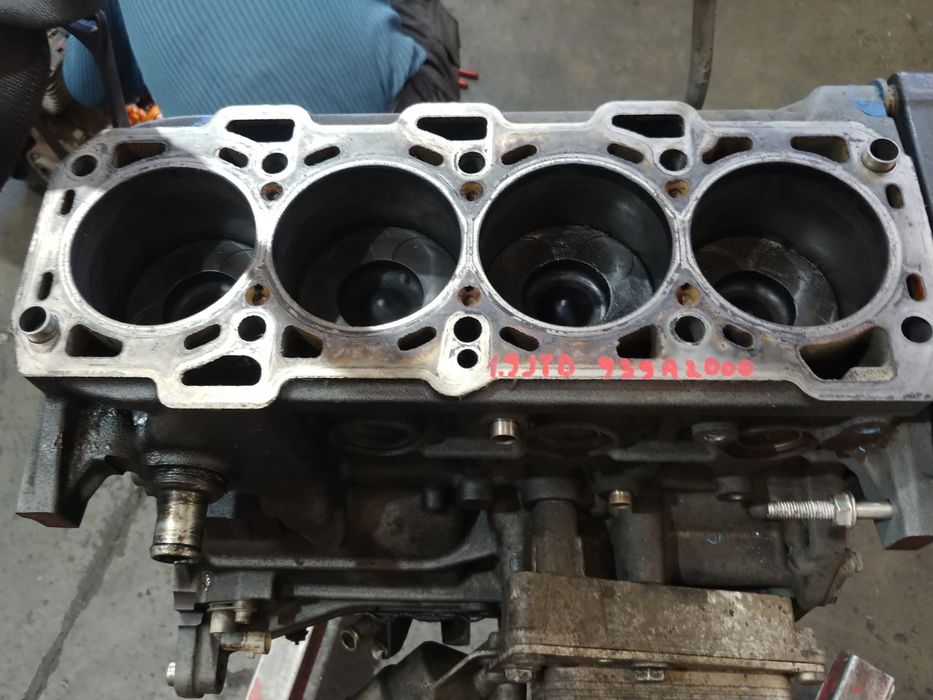 bloc motor 1.9 d 939a2000 alfa romeo 159 fiat croma 150 cp