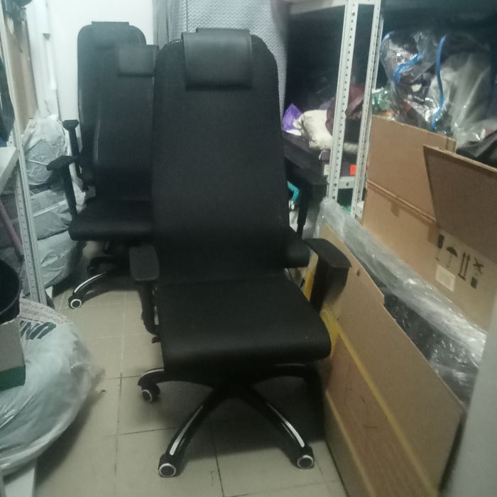 Продам срочно стулья
