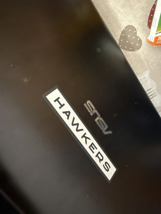 Asus VivoBook 15 , windows 11 home