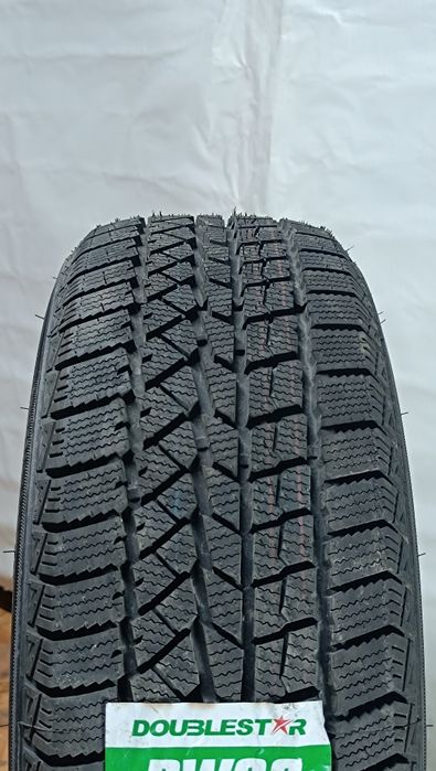 215/55R17   DOUBLESTAR