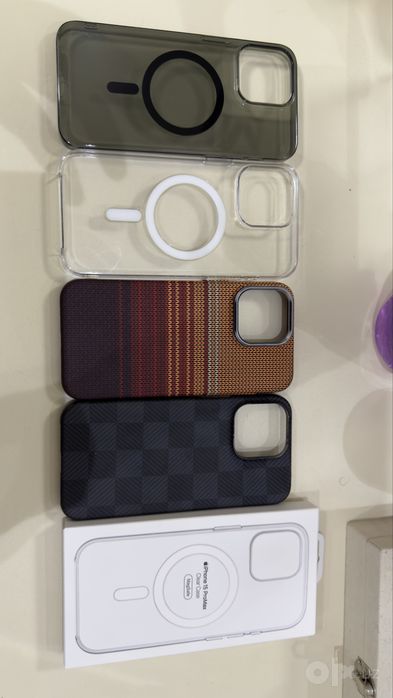 iPhone 15 Pro Max uchun original va sifatli chexollar (4 ta)