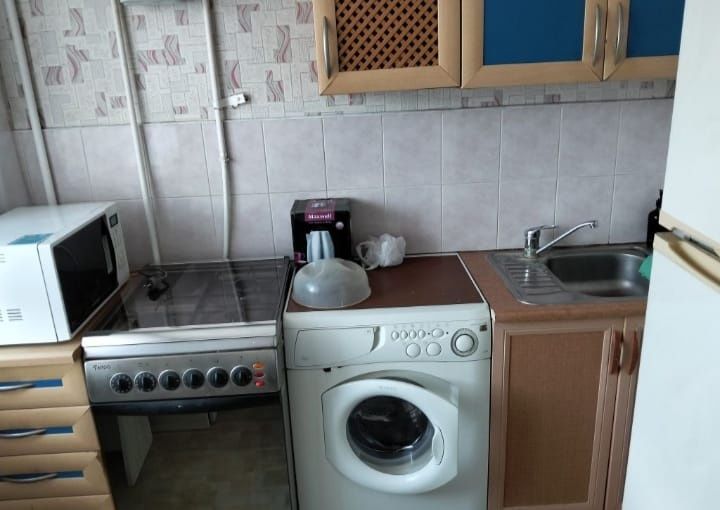 Сдаётся 1ком Колхозный рынок