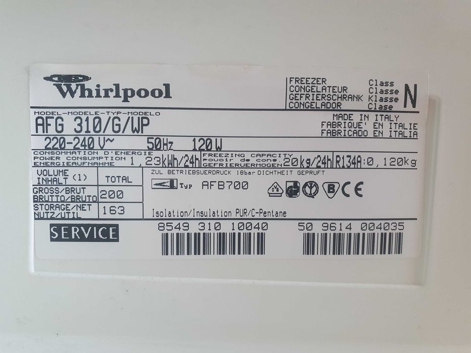 Фризер вертикален Whirlpool 163л